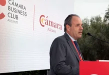 Detenido el presidente de la Cámara de Comercio de Alicante por presunta corrupción en la gestión de bonos comercio