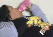 Mujer de 37 años se hizo pasar por una niña autista de 12 para ser adoptada por una familia