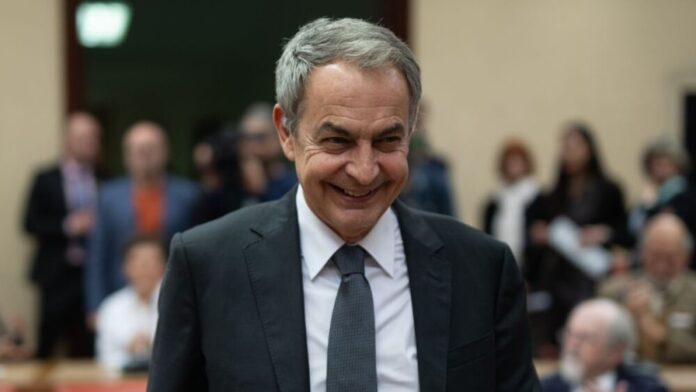 Zapatero defiende su «honradez» tras declarar como investigado y pide un voto de confianza a la ciudadanía