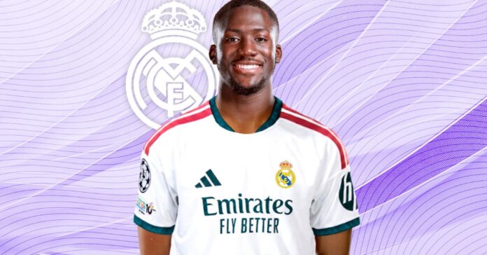 Un muro para el Bernabéu: El Real Madrid hace oficial el fichaje de Konaté gratis hasta 2030