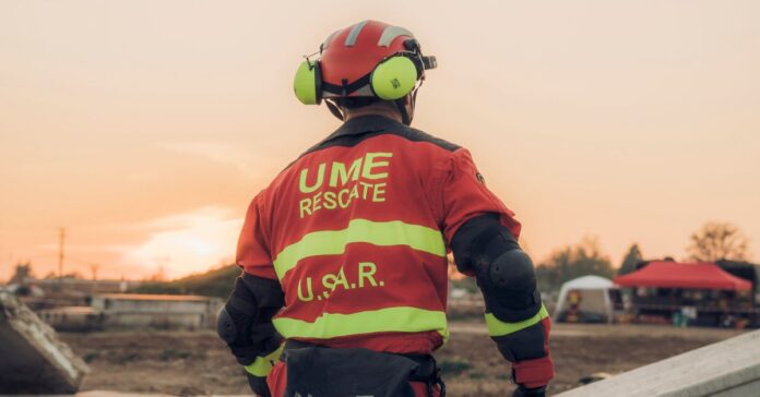 España envía de un avión militar a Venezuela con rescatadores tras los devastadores terremotos