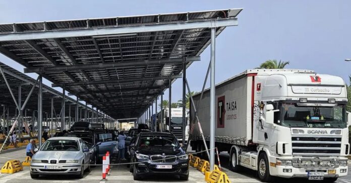 La Operación Paso del Estrecho arranca a la baja en Ceuta con un descenso en pasajeros y vehículos