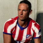 Atlético de Madrid lanza su nueva camiseta para la temporada 2026/27 con un diseño que honra su historia El Atlético de Madrid presenta su nueva equipación para la temporada 2026/27: regreso a las raíces con un guiño a la historia