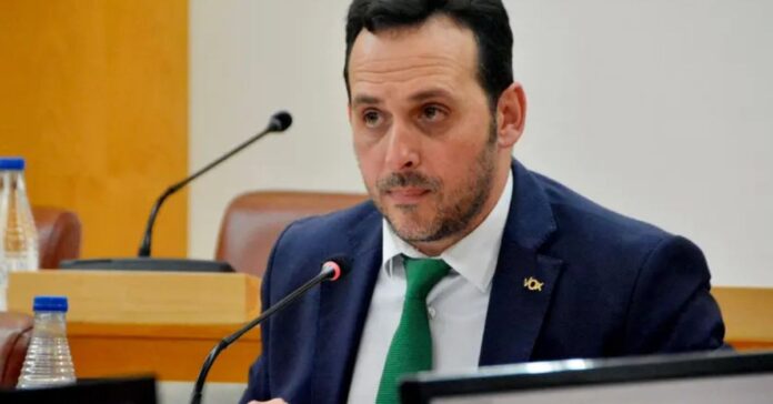 VOX Ceuta acusa al Gobierno de Vivas de «anteponer el cálculo político a la seguridad» por la rampa náutica