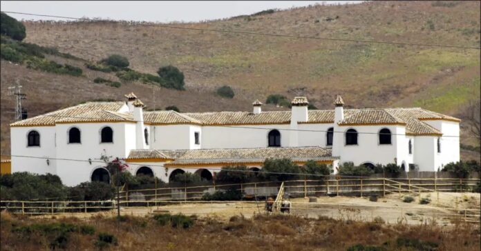 El deterioro de Cantora: las imágenes del estado de la finca y la reacción de Kiko Rivera y Anabel Pantoja