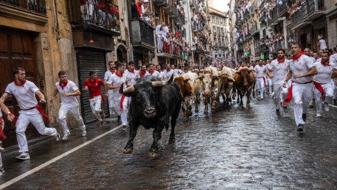 Segundo encierro de San Fermín 2026: los toros de Cebada Gago protagonizan una carrera rápida de dos minutos y 26 segundos