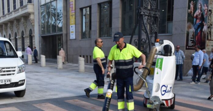Servilimpce activa un despliegue especial de limpieza para los meses de verano