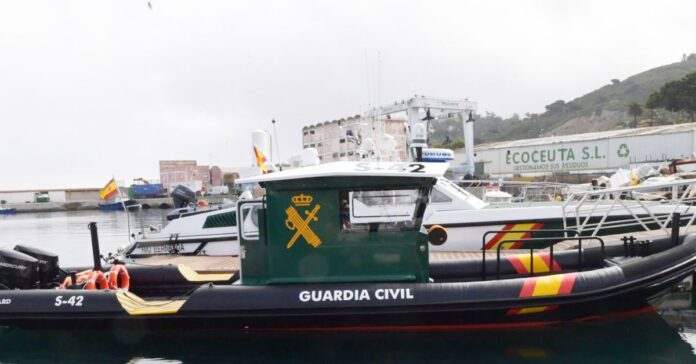 Tragedia en Ceuta: La Guardia Civil recupera el cuerpo de un joven tras precipitarse al mar en la zona del Desnarigado
