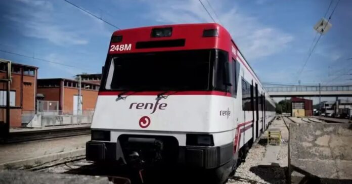 Huelga en Renfe este 15 de julio: trenes afectados y servicios mínimos en Cercanías, AVE y Media Distancia
