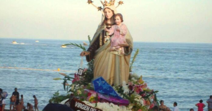 Dos procesiones y un mismo sentimiento: Guía para no perderte nada de la Virgen del Carmen en Ceuta