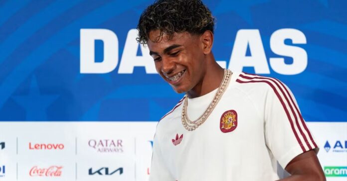 Lamine Yamal, el «desprotegido» del Mundial: comete más faltas de las que recibe con un sorprendente balance de 12-8