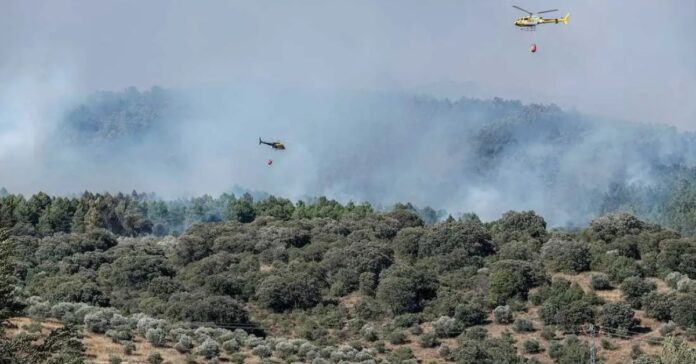 Emergencia en Guadalajara: el incendio de La Mierla supera las 2.000 hectáreas y obliga a evacuar siete pueblos