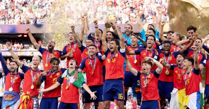La prensa internacional rinde homenaje a la España de Luis de la Fuente tras su triunfo en la final del Mundial 2026