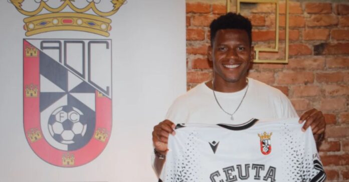 Cedric Teguía regresa a la AD Ceuta FC: «Vuelvo con muchísimas ganas y con la disposición de darlo todo»