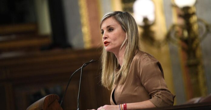 Verónica Martínez Barbero reivindica agotar la legislatura frente a la crisis del PSOE: «No estamos aguantando, estamos gobernando»