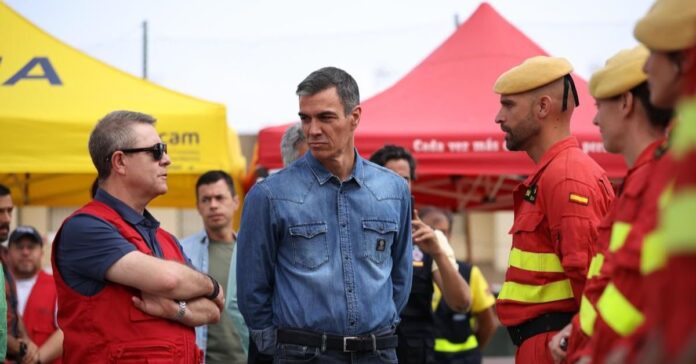 Sánchez anuncia 10 millones de euros en ayudas para la creación de nuevos refugios climáticos