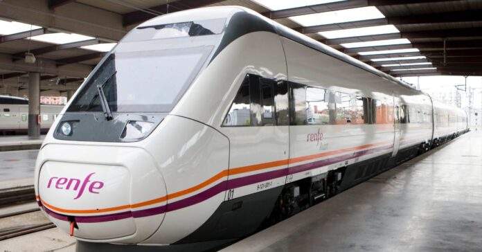 El Ministerio de Transportes decreta servicios mínimos para la huelga en Renfe de este 31 de julio