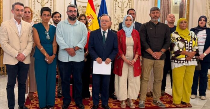 La Ciudad reclama una respuesta inmediata del Estado ante la crisis migratoria y espera medidas concretas de Marlaska