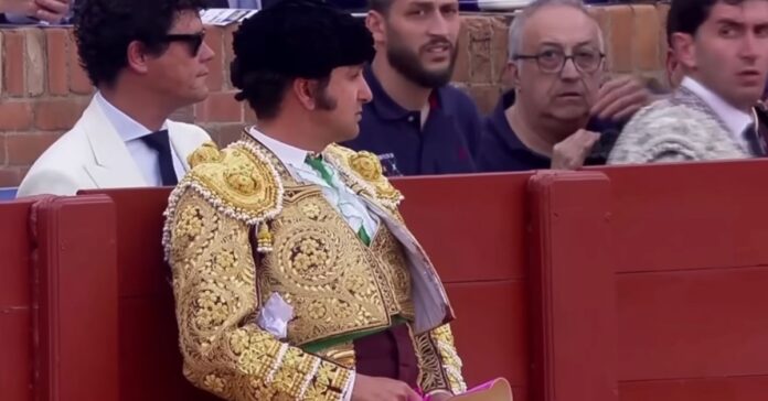 Morante de la Puebla sufre una herida de consideración en la mano y condiciona sus próximos compromisos