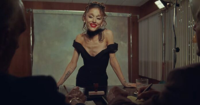 Ariana Grande se alejará temporalmente de los focos tras denunciar un “escrutinio público constante”