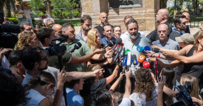 La extrema derecha explota la crisis de Ceuta con bulos, discursos hiperbólicos y contenidos virales