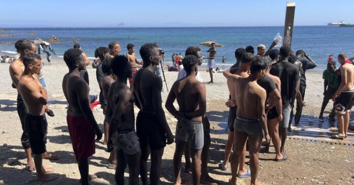Alerta en las playas de Ceuta: diagnostican impétigo a un menor tras un día en El Chorrillo