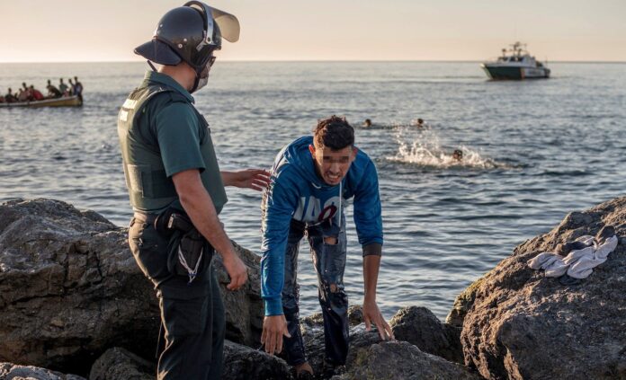 La Guardia Civil cancela descansos y permisos en Ceuta ante el repunte de la presión migratoria
