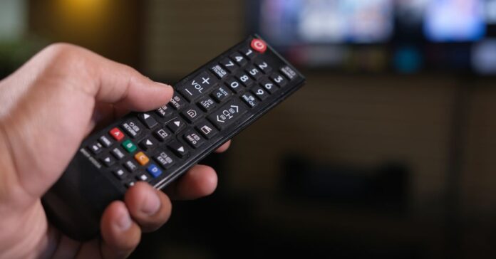 TVE revoluciona su parrilla este miércoles: suspende ‘Valle Salvaje’, ‘La Promesa’ y otros espacios por el eclipse y el fútbol