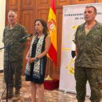 El conflicto entre Robles y Moncloa por la crisis de Ceuta llega a las Cortes El choque entre Robles y Moncloa por la crisis de Ceuta salta a las Cortes