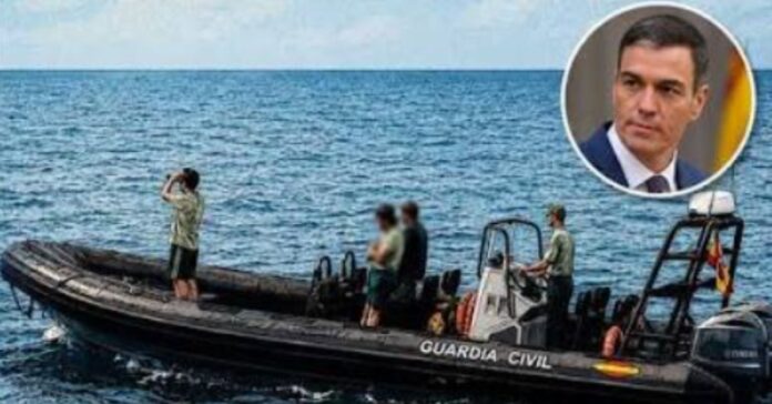 Moncloa oculta la matrícula y los distintivos de la ‘zodiac’ de la Guardia Civil que usa Sánchez para bucear