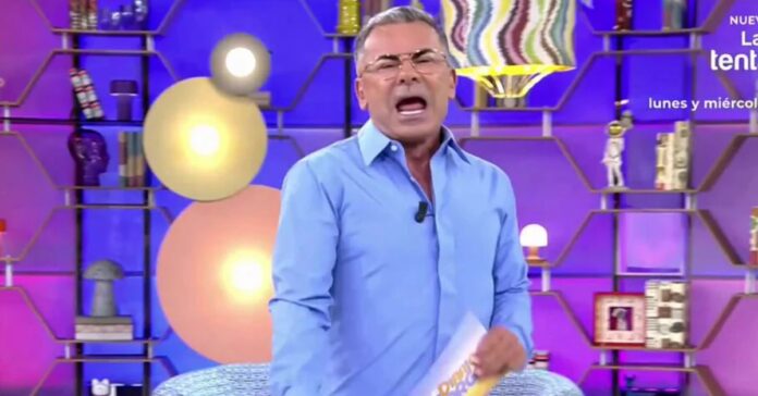 Jorge Javier Vázquez regresa a ‘El Diario’ con críticas a Mediaset por la línea editorial de sus programas y su tercer cambio de horario