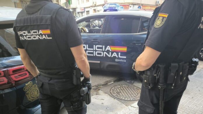 Ocho detenidos en una noche violenta en Ceuta