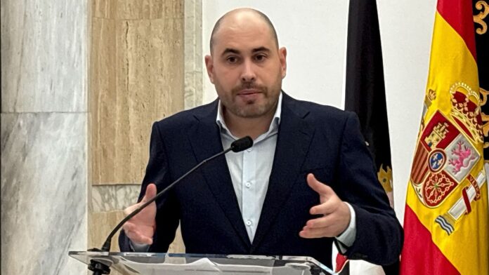 Miguel Ángel Pérez Triano, tras dimitir como delegado en Ceuta: “He sufrido una presión injusta, insultos y una corona de difuntos”