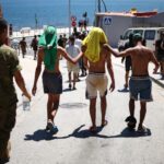 El Gobierno concluye un Real Decreto-ley para expulsar a solicitantes de asilo en Ceuta considerados «violentos» o «amenazantes» El Gobierno ultima un Real Decreto-ley para expulsar a solicitantes de asilo en Ceuta considerados «violentos» o «amenazantes»